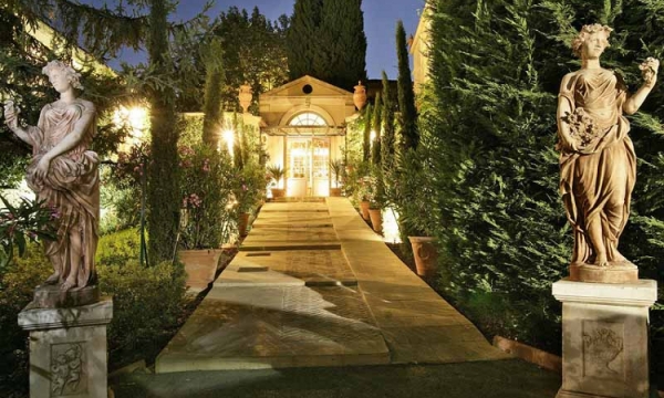 The beauty of provence Villa Gallici