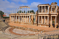 Teatry i amfiteatry w starożytnym Rzymie