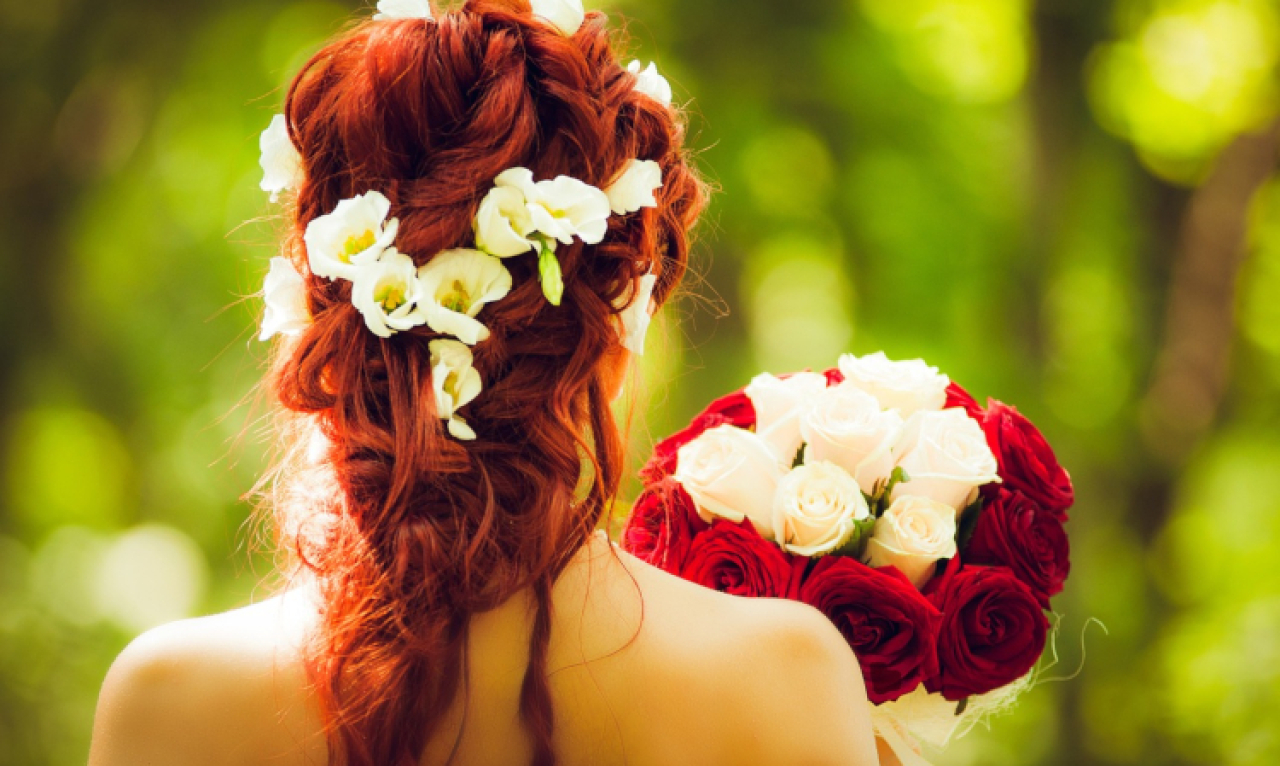 How to Plan a Spring Wedding